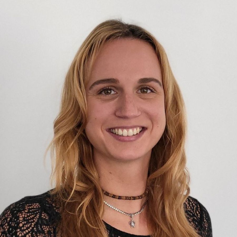 Portrairbild von Julia Thiemann, Digitales Gesundheitszentrum