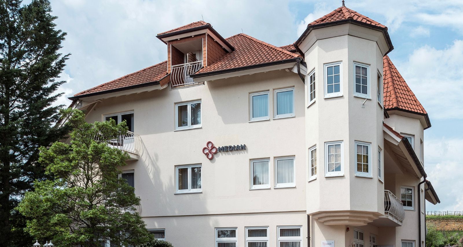 Eine Reha Klinik von außen 