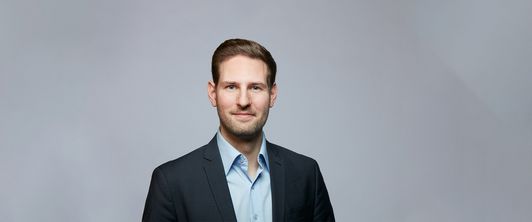 Dr. Filippo Martino übernimmt Leitung der neuen Abteilung Digitale Gesundheit bei MEDIAN Dr. Filippo Martino übernimmt Leitung der neuen Abteilung Digitale Gesundheit bei MEDIAN