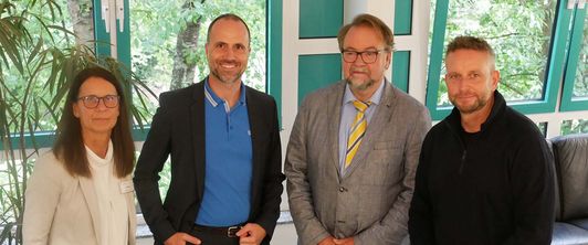 Clemens Hoch und Marko Boos zu Gast in der MEDIAN Klinik am Riedener Waldsee