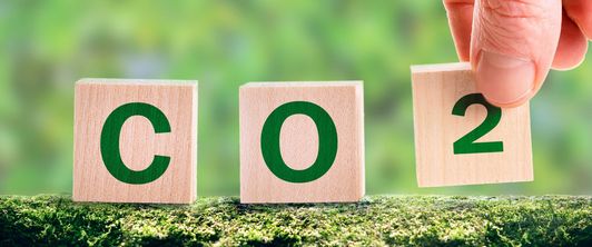 MEDIAN reduziert CO2-Ausstoß um ein Drittel und erzielt Energieeinsparungen von 19 Prozent MEDIAN reduziert CO2-Ausstoß um ein Drittel und erzielt Energieeinsparungen von 19 Prozent