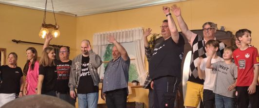 Besuch im Mundart-Theater Besuch im Mundart-Theater