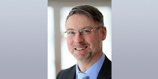 Lars Wunder ist neuer Kaufmännischer Leiter für die MEDIAN Kliniken Bad Gottleuba und Berggießhübel Lars Wunder ist neuer Kaufmännischer Leiter für die MEDIAN Kliniken Bad Gottleuba und Berggießhübel