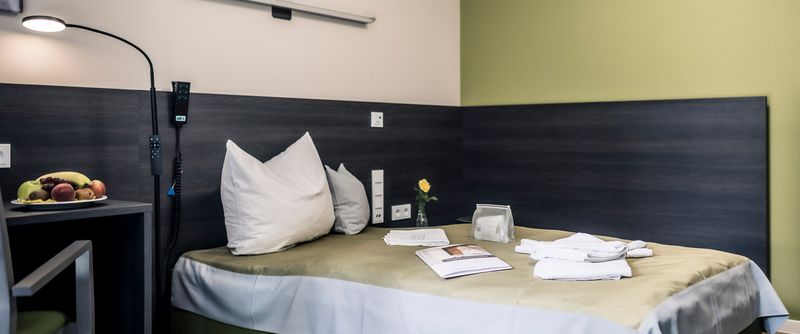 Einzelbettzimmer in schönem Ambiente in der MEDIAN Rehaklinik Bad Tölz