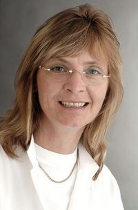 Dr. med. Claudia Mitzschke Chefärztin Geriatrie der MEDIAN Saale Klinik Bad Kösen Klinik II