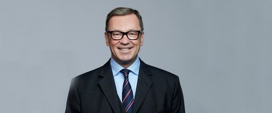 Neuer Leiter Marketing und Kommunikation  Neuer Leiter Marketing und Kommunikation
