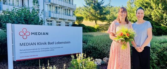 30 Jahre Engagement mit Herz: Klinikjubiläum von Susann Blochberger 30 Jahre Engagement mit Herz: Klinikjubiläum von Susann Blochberger