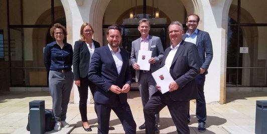 Übergabe der Krankenhauszukunftsfonds-Bescheide