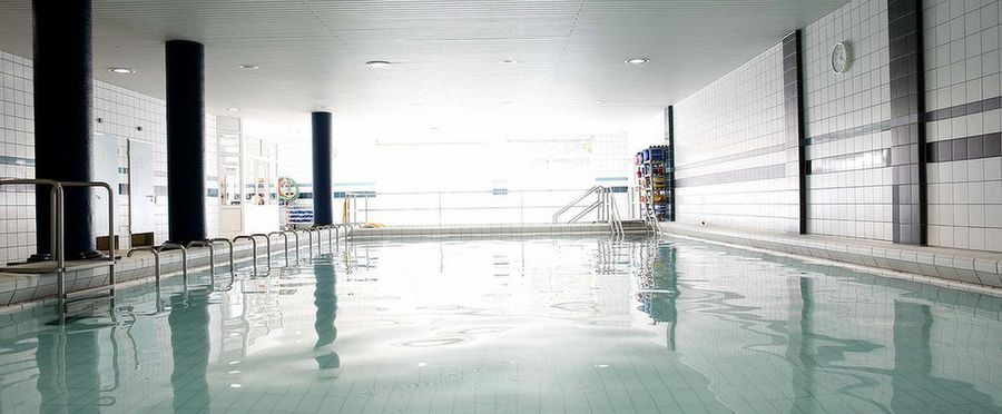 WIL_Schwimmbad.jpg