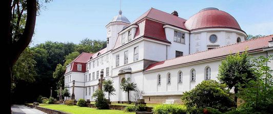 Gebäude der MEDIAN Klinik Bad Gottleuba