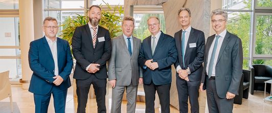 Viel Prominenz zum Klinikjubiläum Viel Prominenz zum Klinikjubiläum