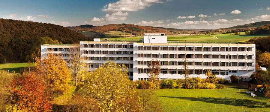 MEDIAN Bad Salzdetfurth Außenansicht der Klinik bad-salzdetfurth-aussenansicht-header_01.jpg