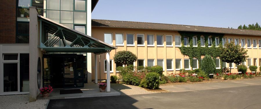 daun-am-rosenberg-kontakt-und-anfahrt-header_01.jpg