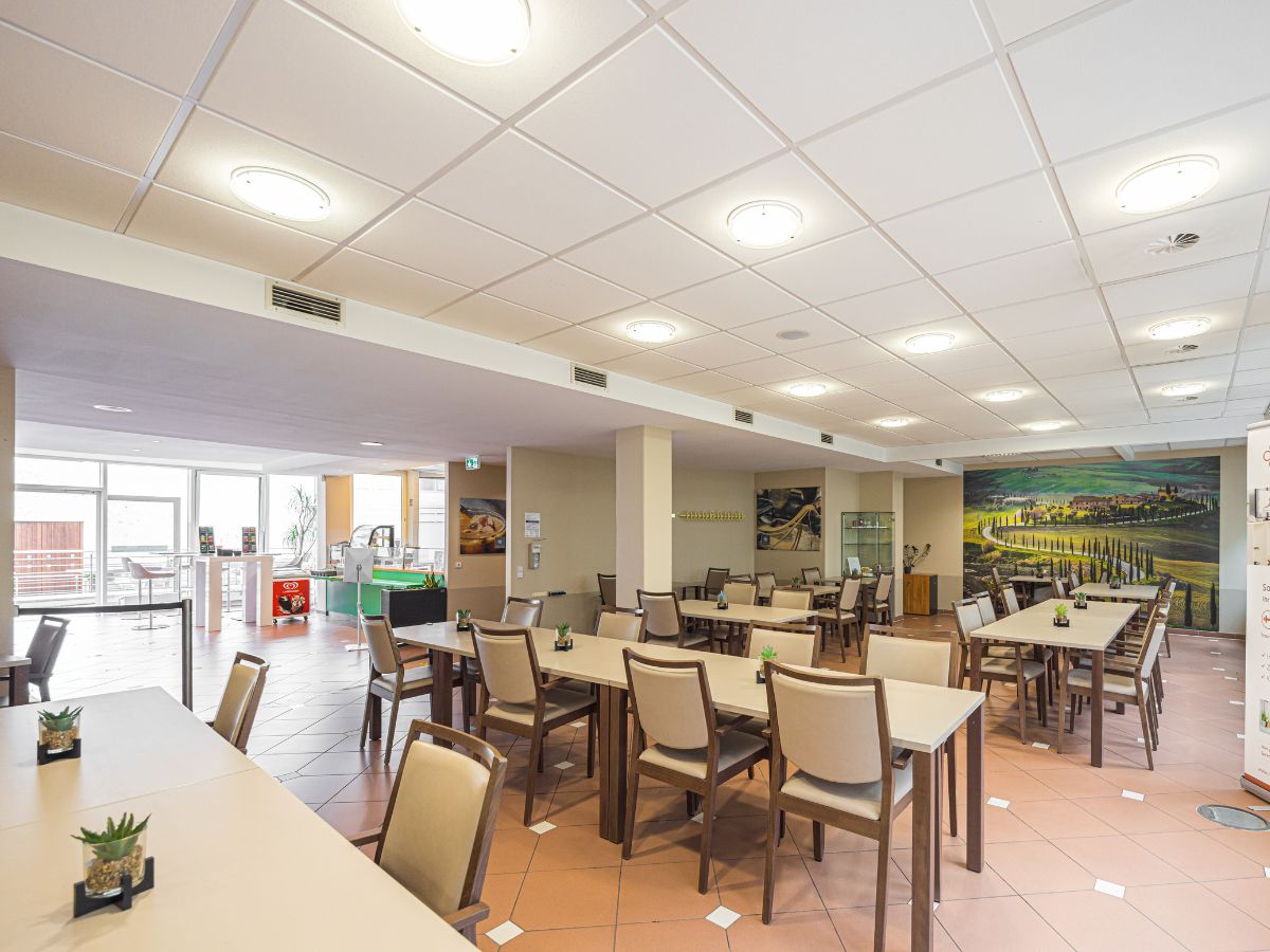 Cafeteria