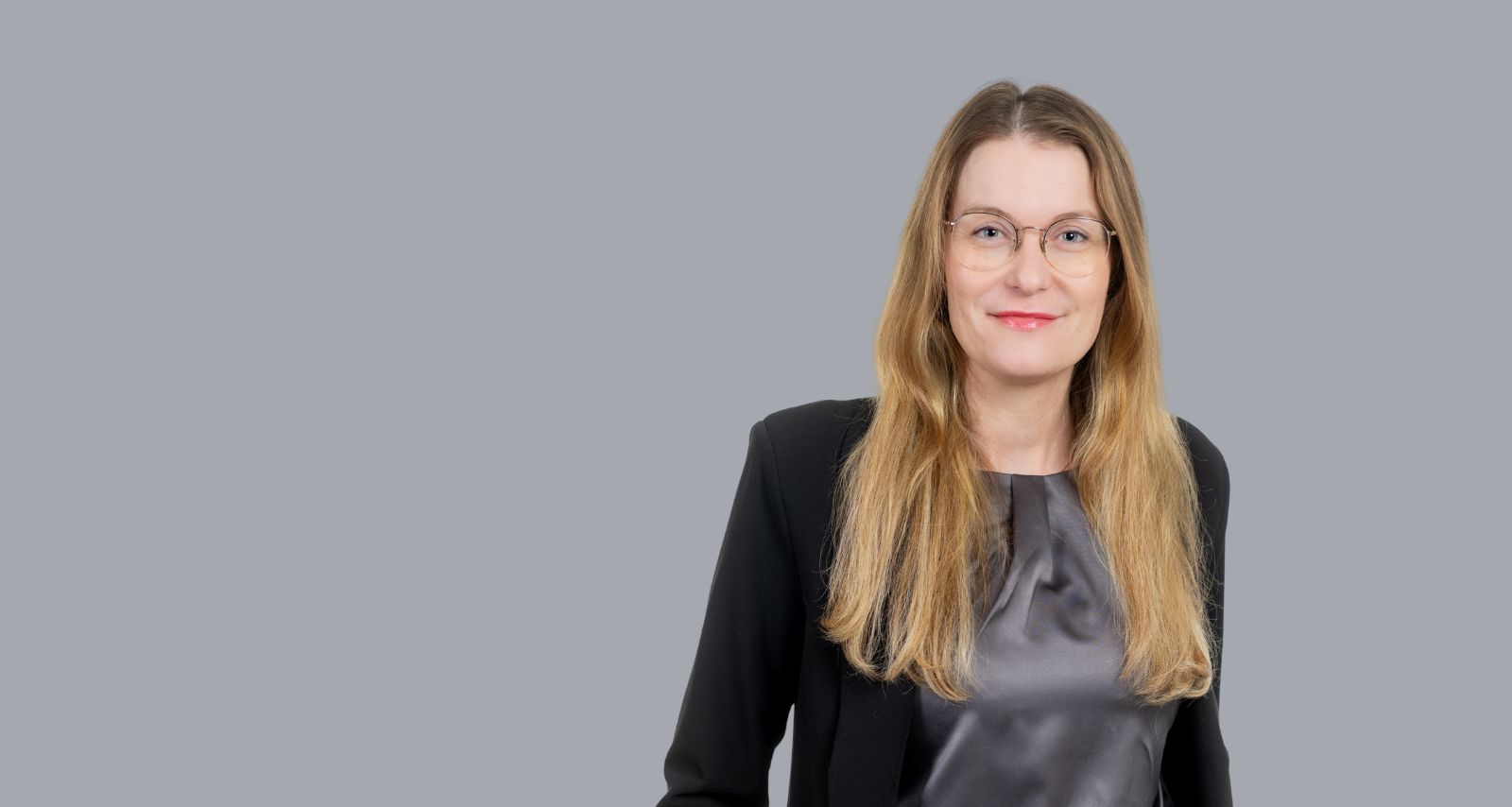 Eine Frau die lächelt 