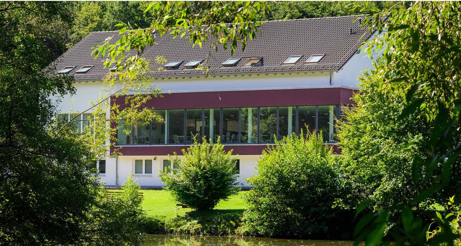 Ansicht des Klinikgebäudes der MEDIAN Klinik Wied