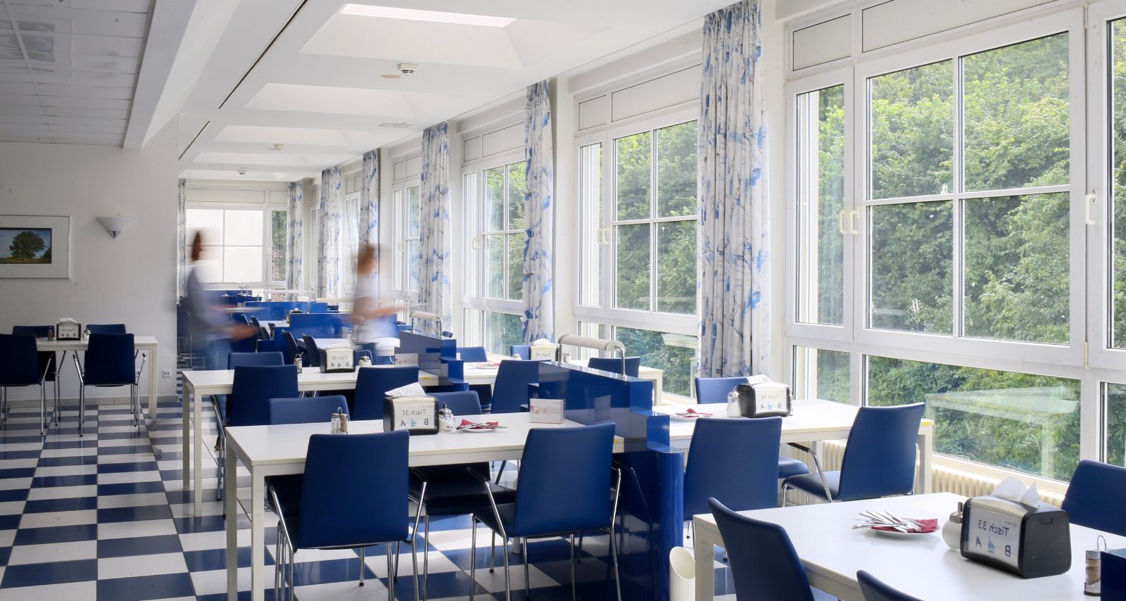 Speisesaal mit Sitzmöglichkeiten 